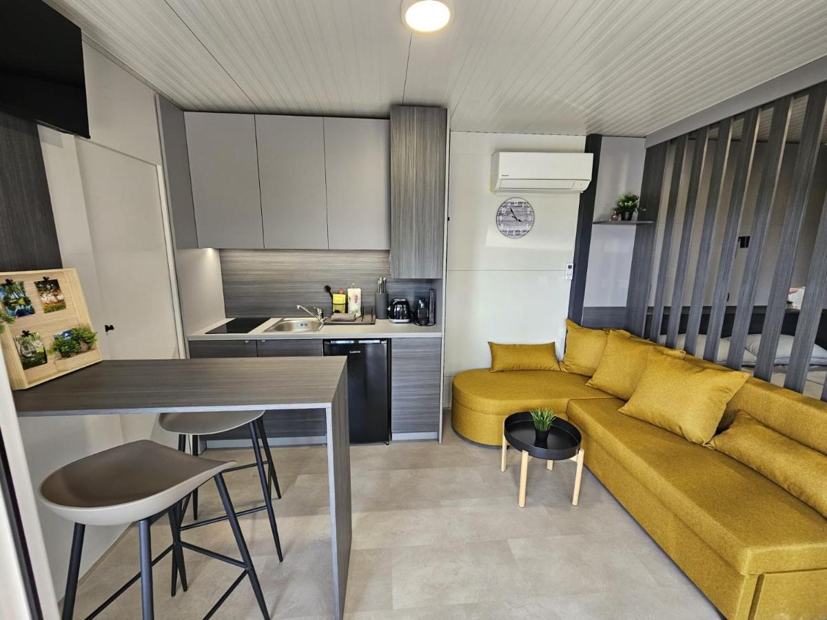 Big Berry Kolpa - Merryberry Mobile House Метліка Екстер'єр фото